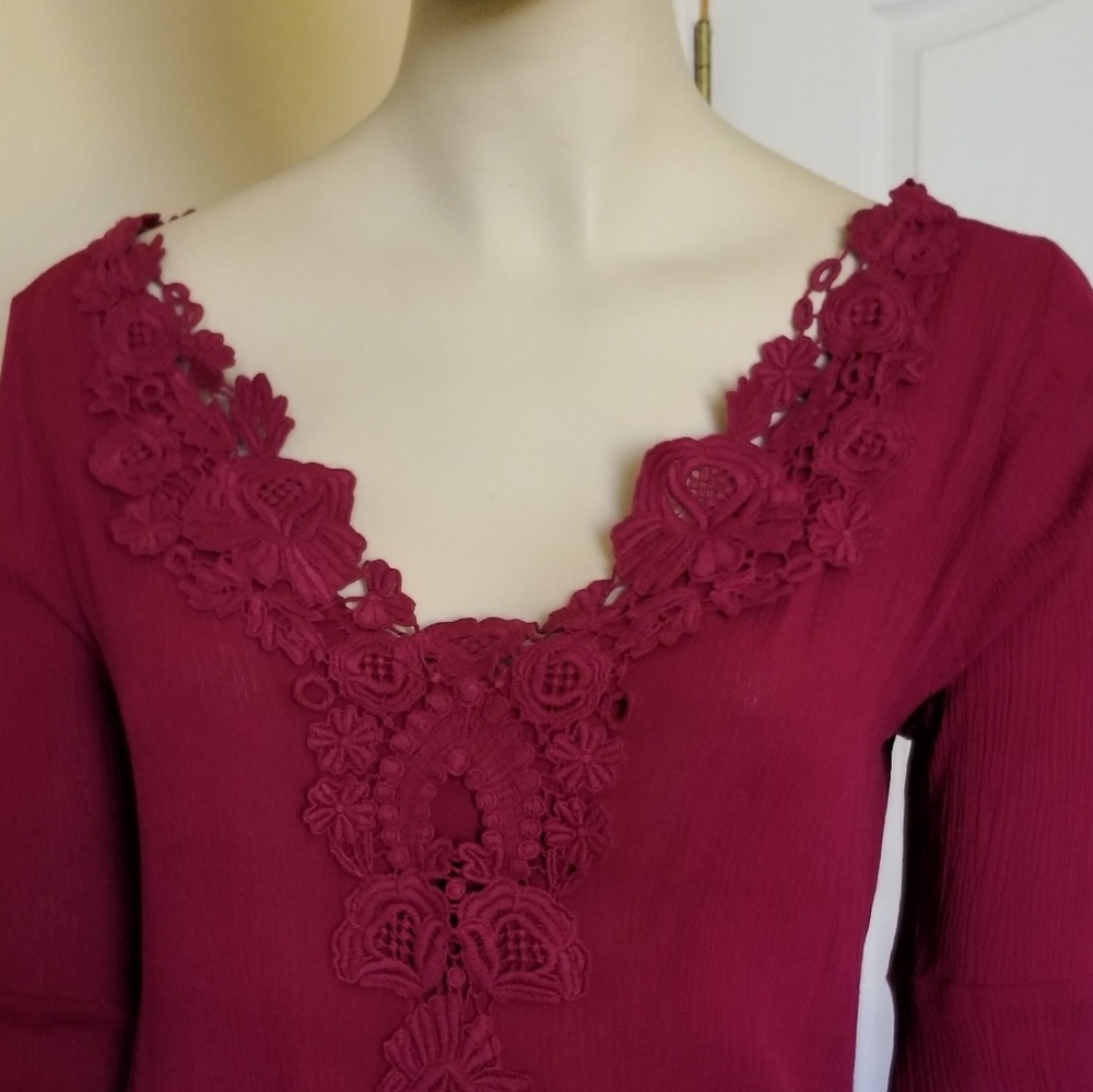 rue 21 Long Sleeves Top - Picture 2 of 7